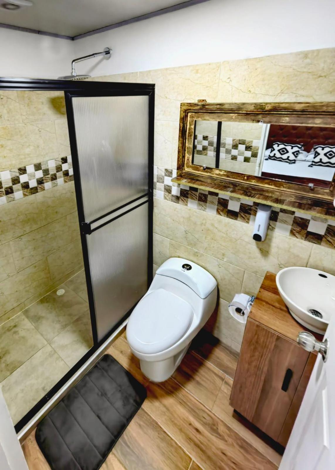Confortable Apartamento A 20 Mt Del Parque Principal Σαλέντο Εξωτερικό φωτογραφία